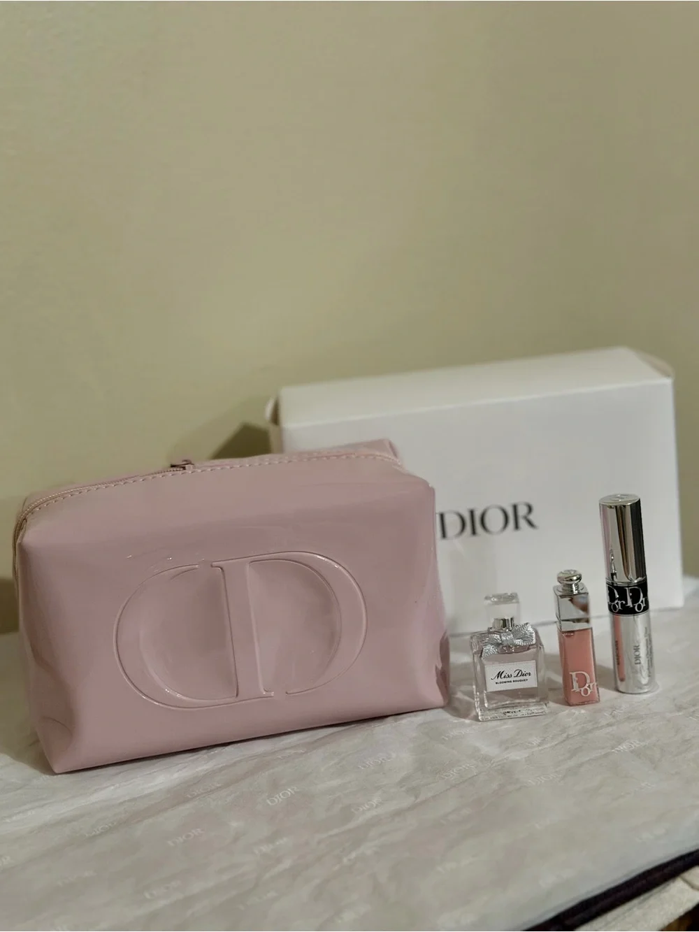 Dior shiny pink